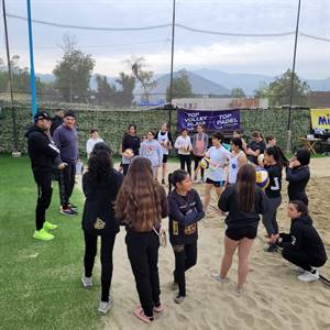 2023-10-18 Volley encuentro junto a Club Arena_2.jpeg